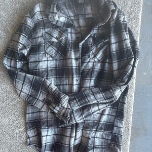 Women’s Black & Grey Plaid Flannel Shirt